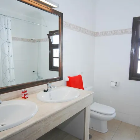Villa Camelia With Sea View *