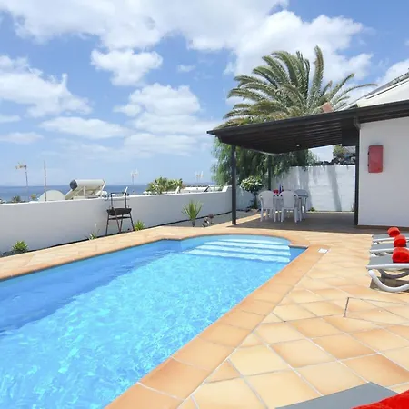 Camelia With Sea View Villa