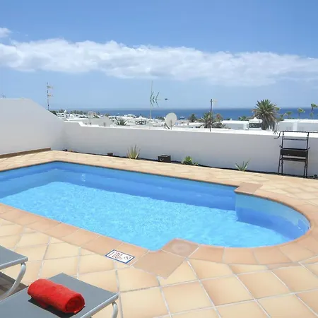 Villa Camelia With Sea View