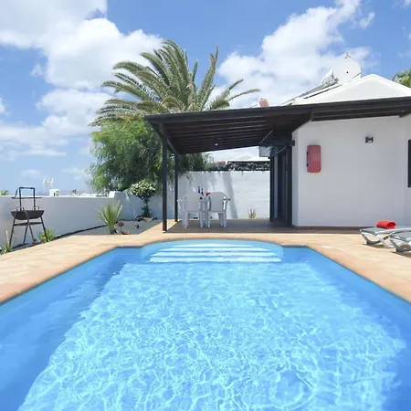 Villa Camelia With Sea View *